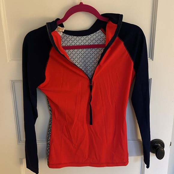 Tory Burch surf shirt / rash guard size M women’s - Picture 5 of 5